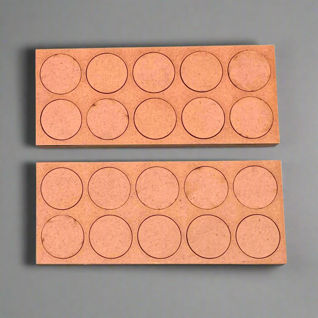 Pair of 25mm Round Trays (10 Figure) 5/5 Linear