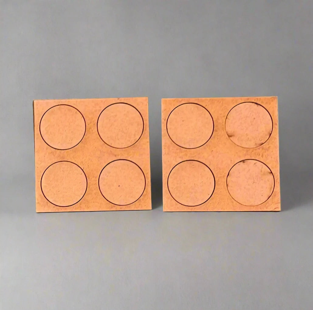 Pair of 25mm Round Trays (4 Figure) 2/2 Linear